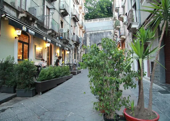 Katana Suites Apartments